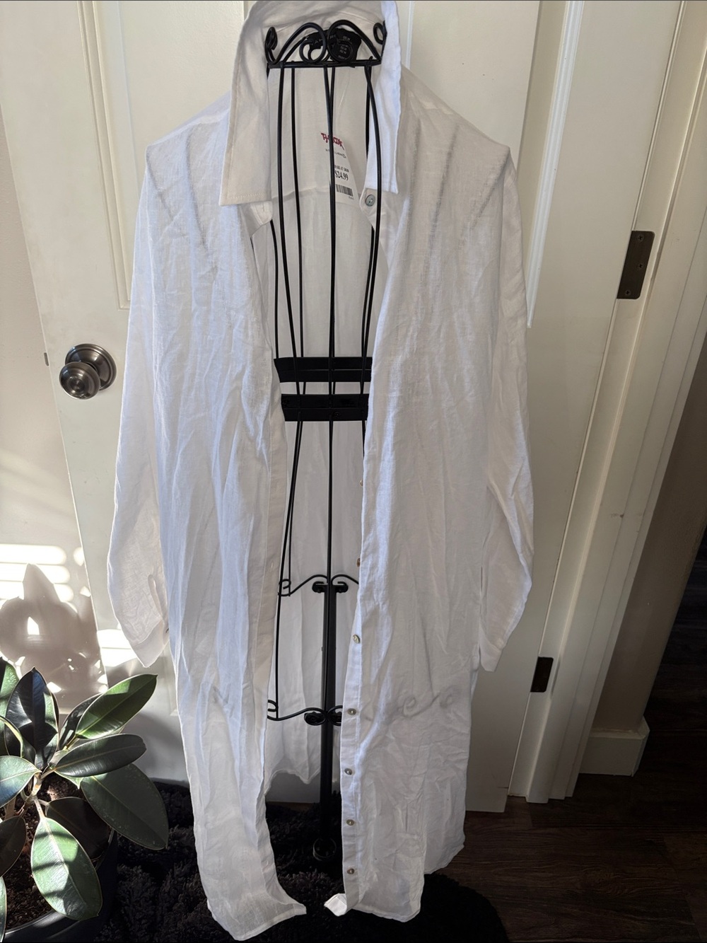 Tahari White Longline Button-Down Linen Shirt